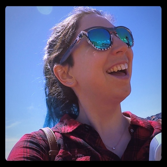 Meet your Posher, Alexa - A Posh Ambassador! - Picture 4 of 8